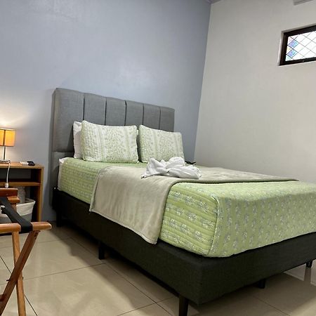 Oasis Arenal Villa Downtown Arenal Volcano View La Fortuna المظهر الخارجي الصورة