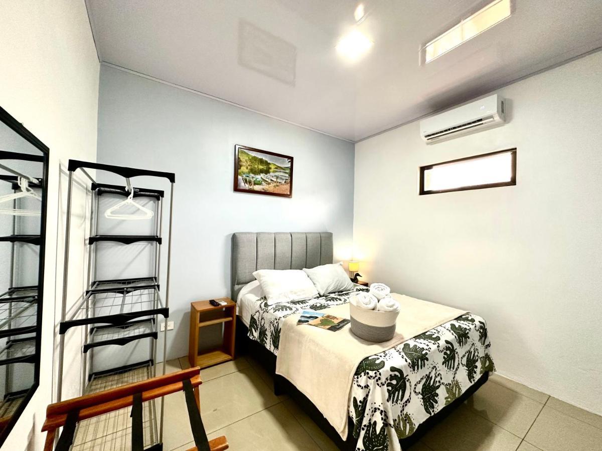 Oasis Arenal Villa Downtown Arenal Volcano View La Fortuna المظهر الخارجي الصورة