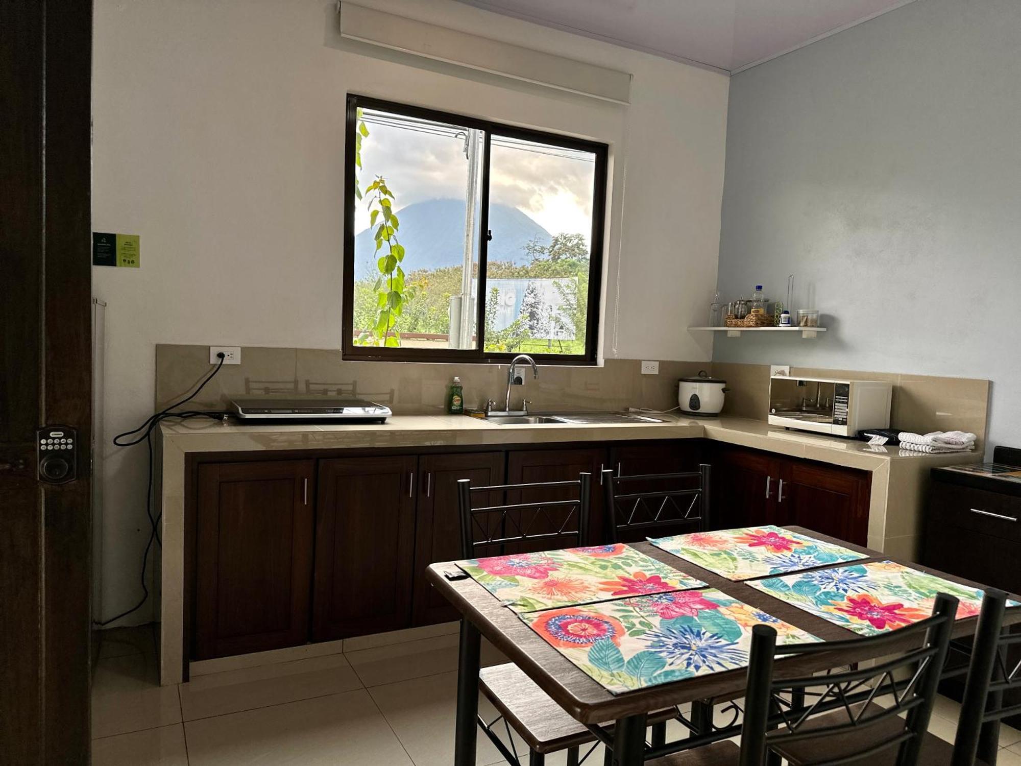 Oasis Arenal Villa Downtown Arenal Volcano View La Fortuna المظهر الخارجي الصورة